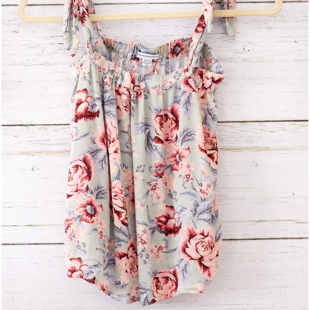 American Eagle Outfitters Floral Boho Top Small
